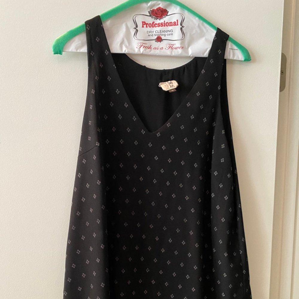 Maternity Black/White top